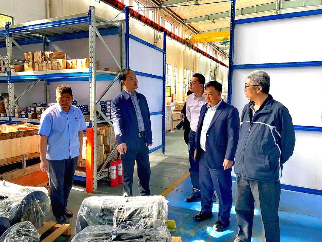 京城機(jī)電黨委副書記、總經(jīng)理王國華一行赴蘇州、寧波、溫州進(jìn)行液壓行業(yè)深度調(diào)研