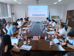 京城機(jī)電黨委副書(shū)記、總經(jīng)理王軍一行蒞臨華德液壓調(diào)研指導(dǎo)工作